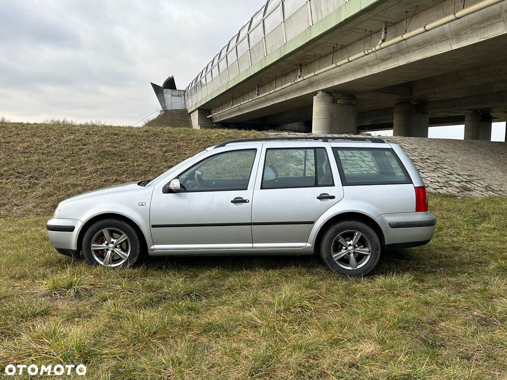 Volkswagen Golf 1.9 TDI Comfortline Tiptr - 1