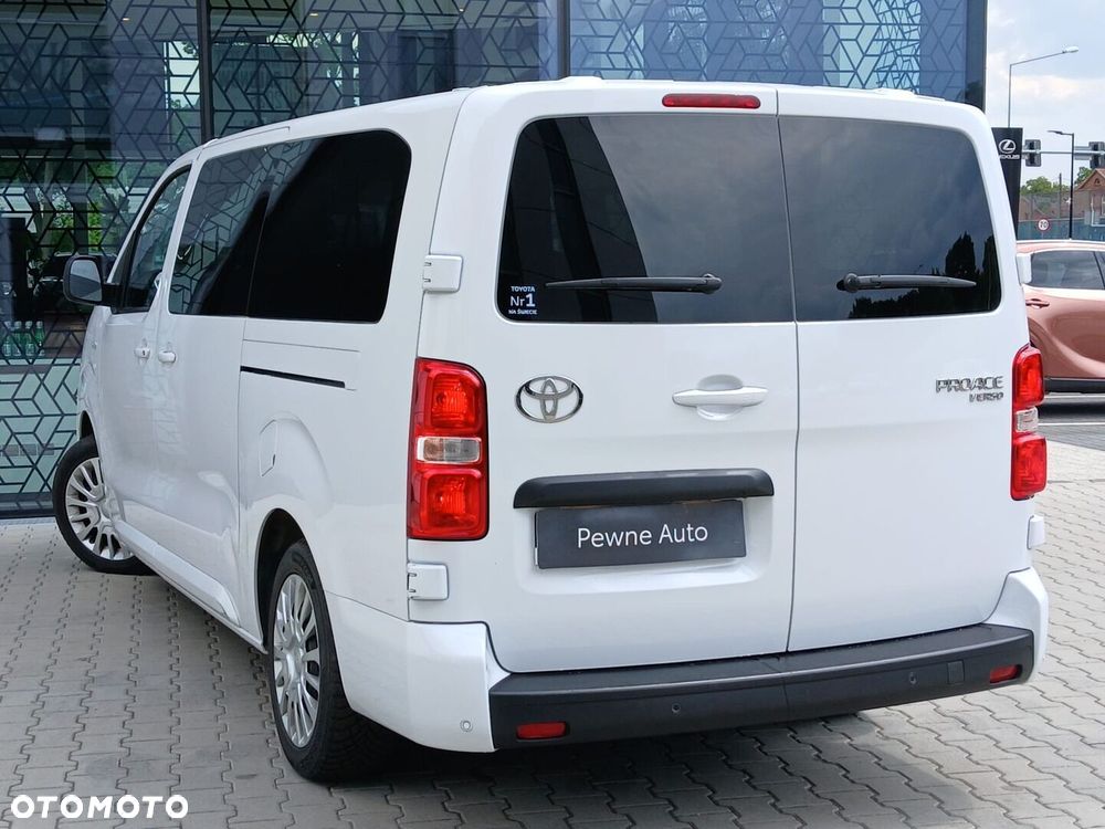 Toyota Proace Verso 2.0 D4-D Long Business - 11