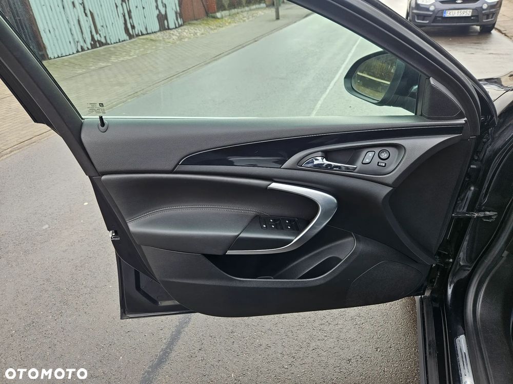 Opel Insignia - 13