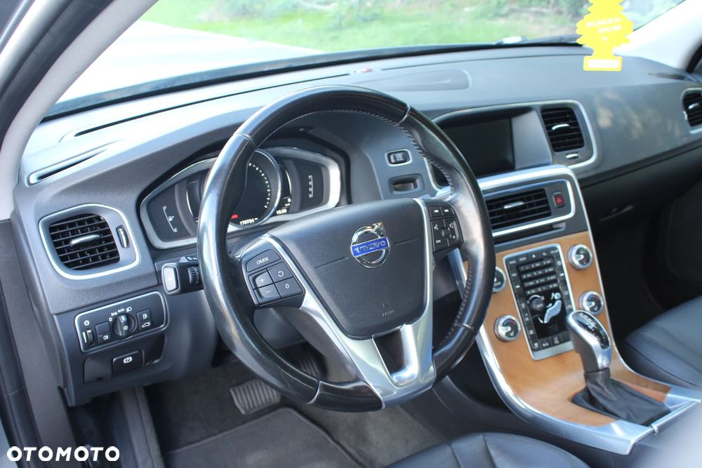 Volvo S60 - 7