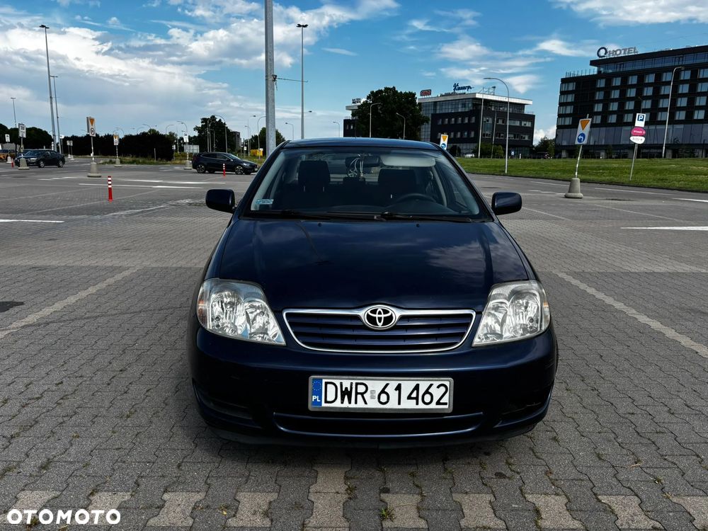 Toyota Corolla 1.6 VVT-i Sol - 2