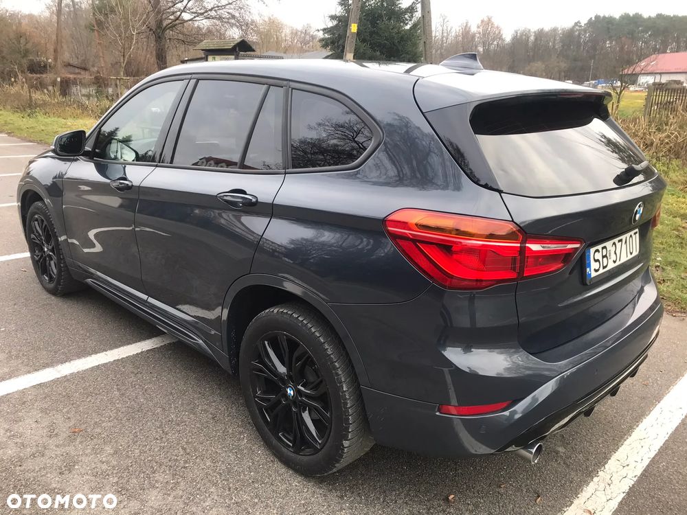 BMW X1 sDrive18d xLine - 7