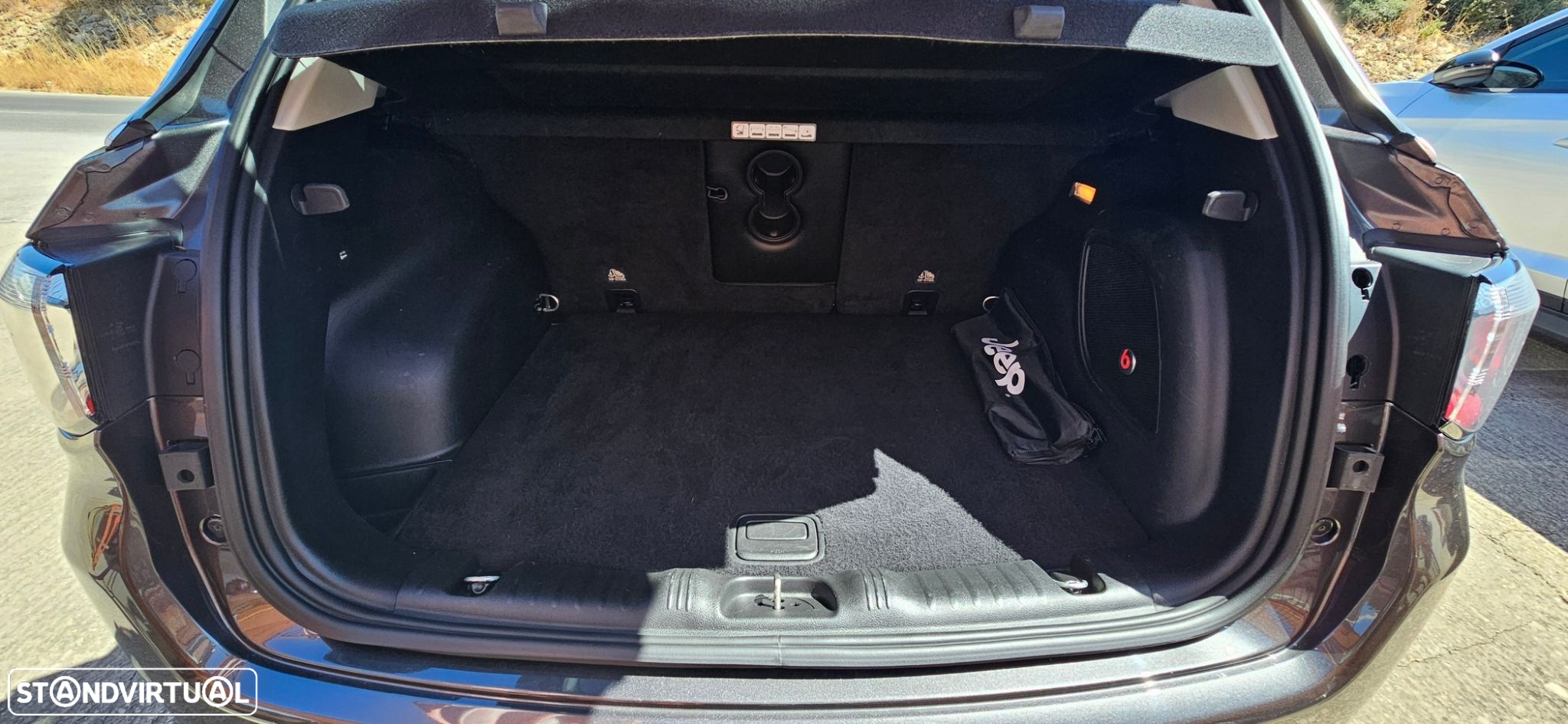 Jeep Compass 1.6 M-Jet Limited - 11