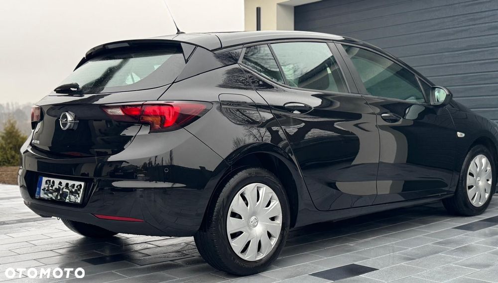 Opel Astra 1.2 Turbo Business Edition - 9