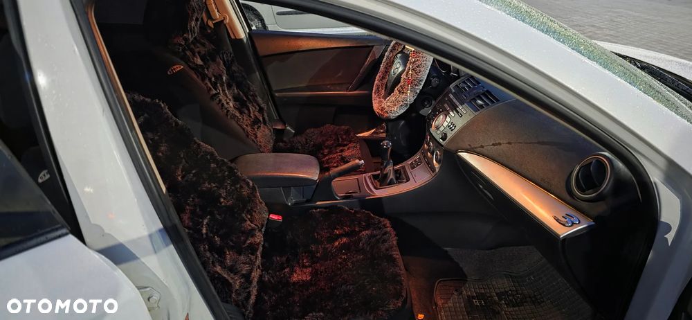 Mazda 3 1.6 Exclusive - 11