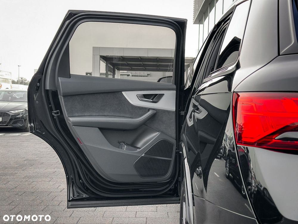 Audi Q7 - 36