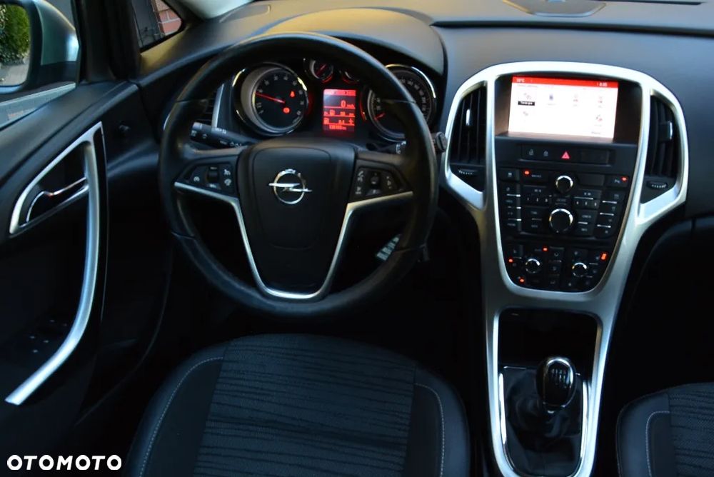 Opel Astra 1.4 Turbo ENERGY - 24