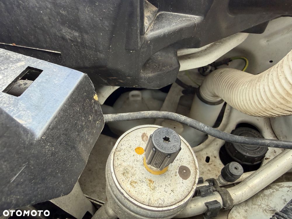 Peugeot PARTNER 1.6 HDI - 16