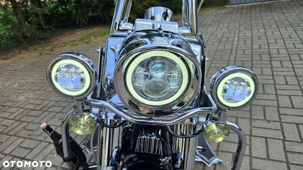 Harley-Davidson Touring Road King - 17