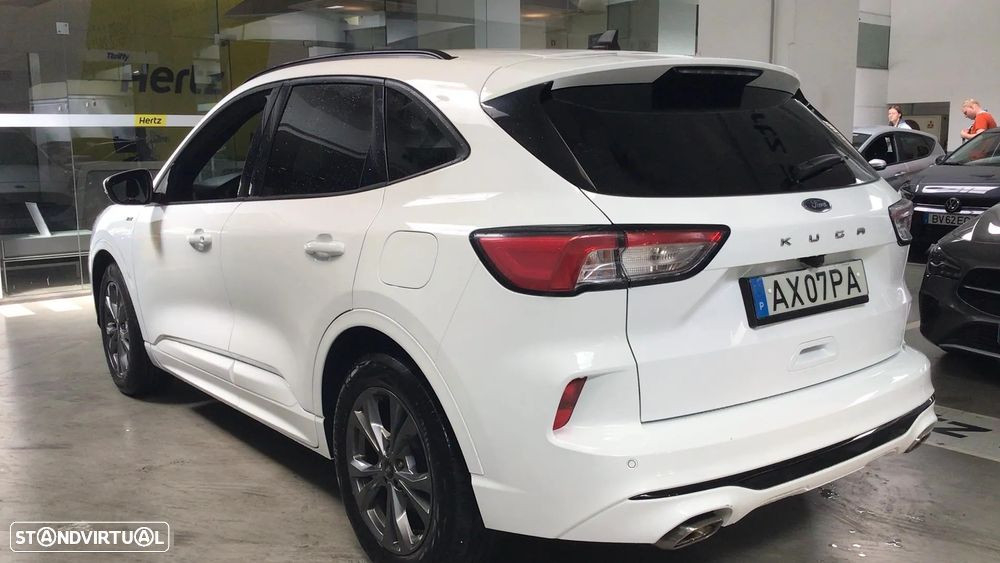 Ford Kuga 1.5 EcoBoost ST-LINE - 4