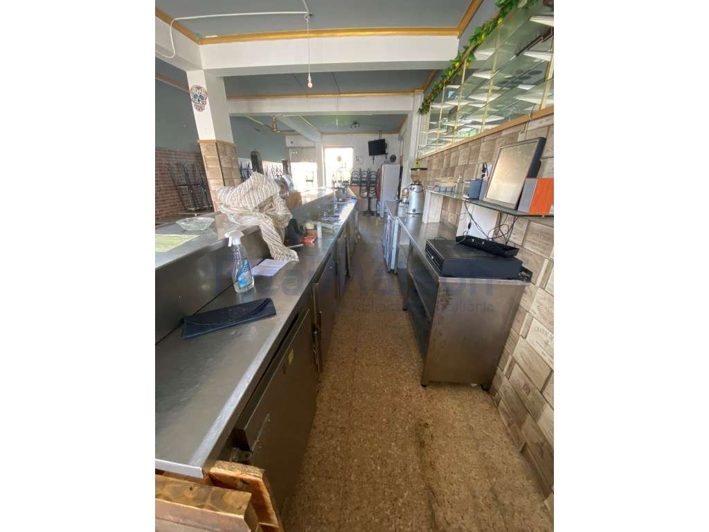 Vende-se Café/Snack-Bar EQUIPADO - Casais de Mem Martins - Grande imagem: 4/12
