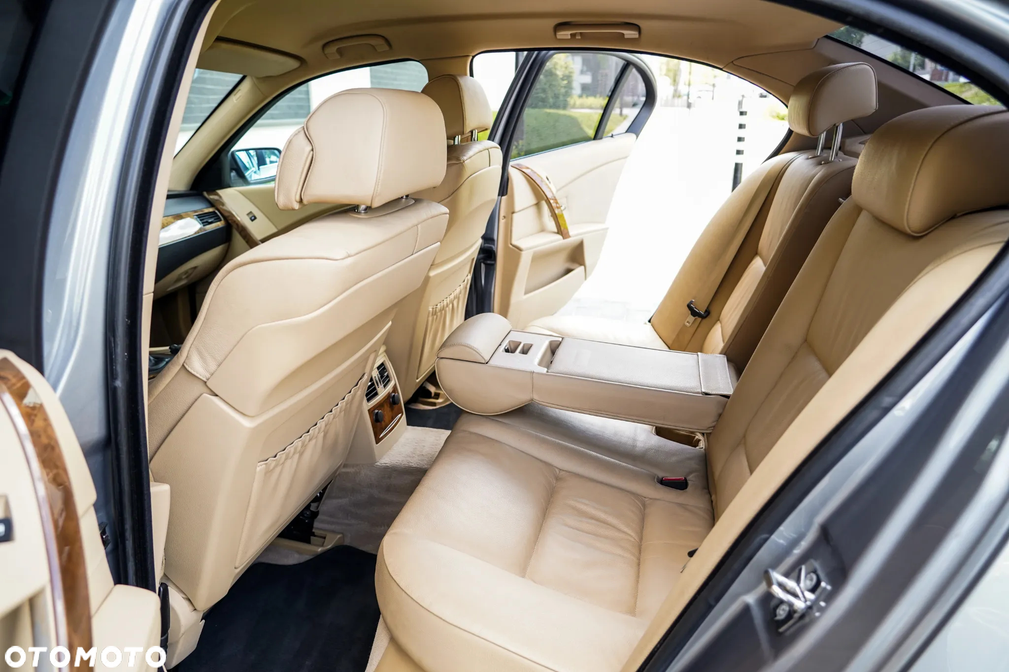 BMW Seria 5 525xi - 19