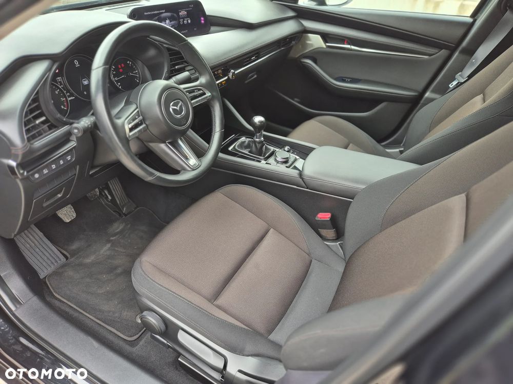 Mazda 3 2.0 mHEV Hikari - 16