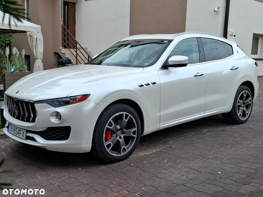Maserati Levante Q4 - 2