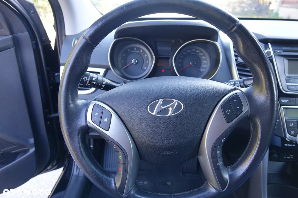 Hyundai i30 1.4 Style - 16
