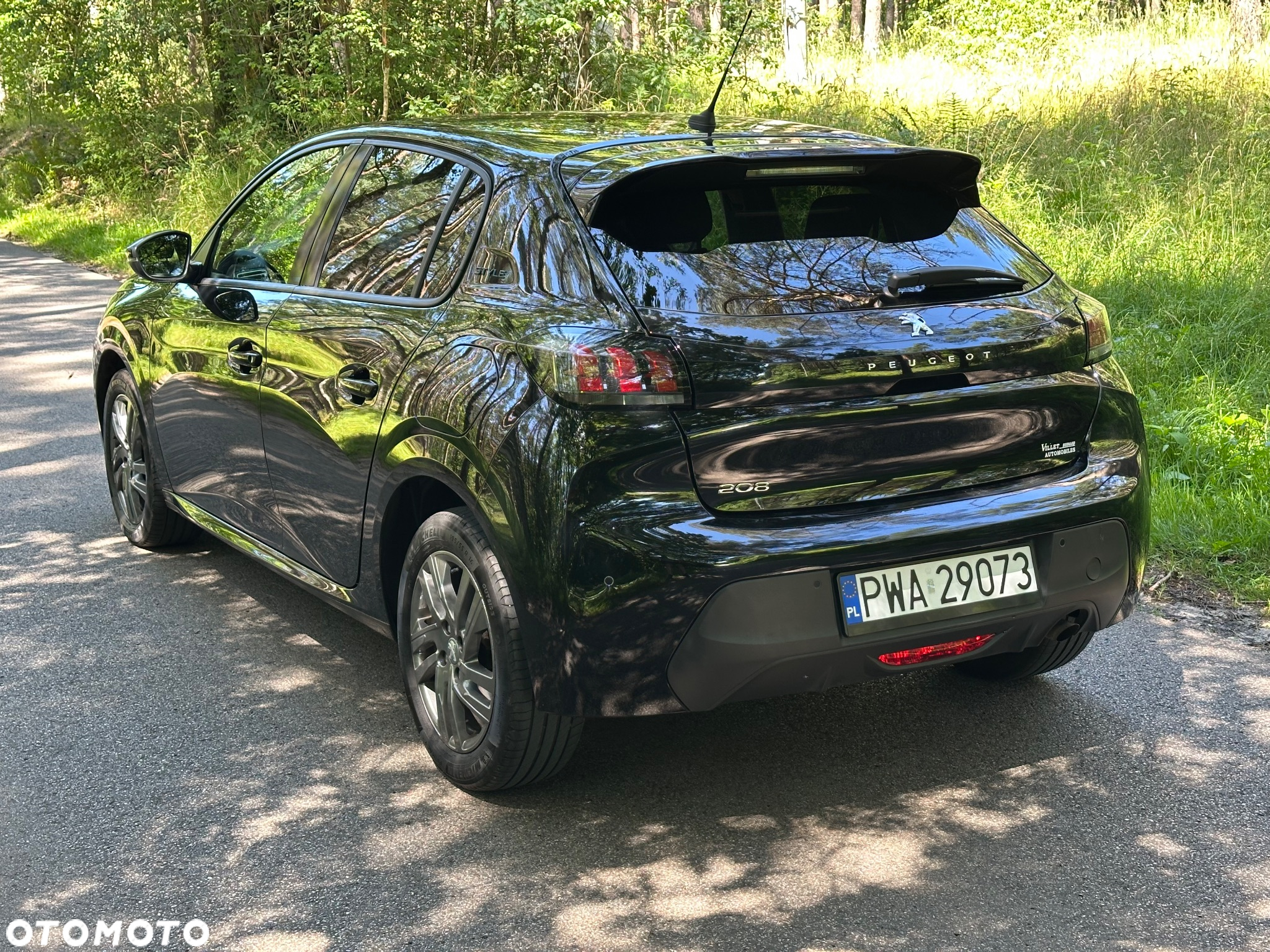 Peugeot 208 PureTech 100 EAT8 Active Pack - 14