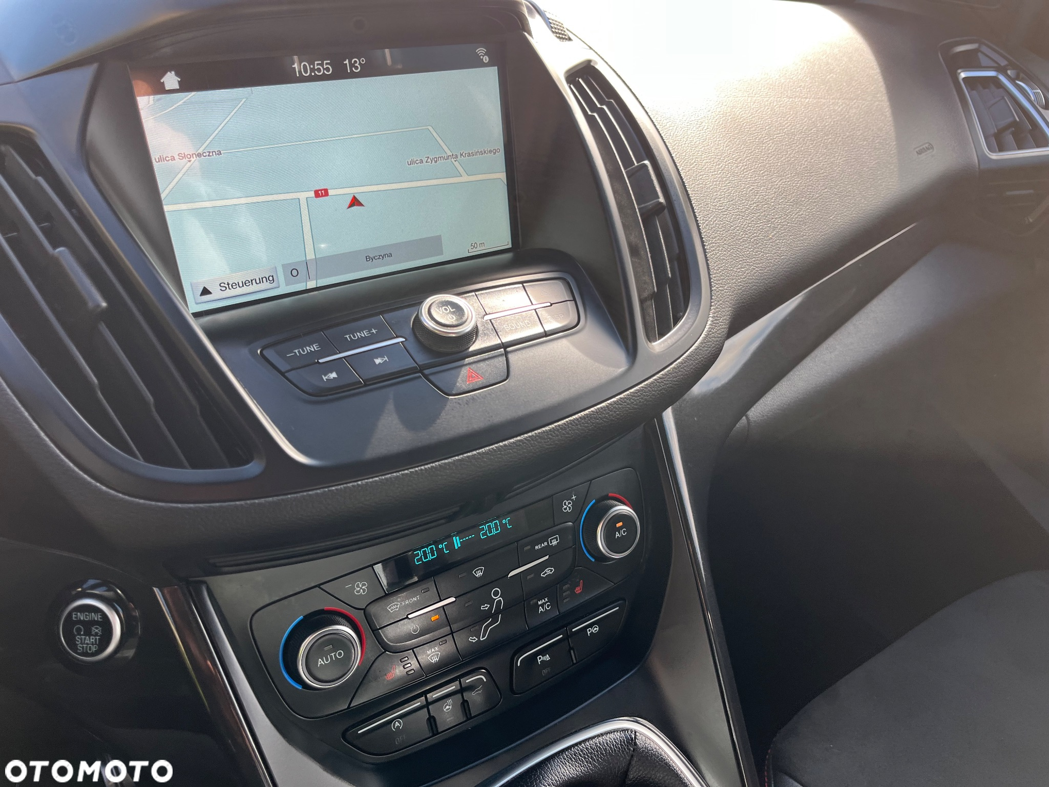 Ford Kuga 1.5 EcoBoost 2x4 ST-Line - 31