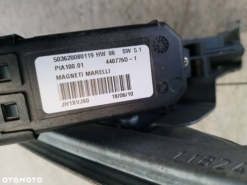 PODNOŚNIK SZYBY LEWY PRZÓD RENAULT MODUS 440776D-1   118241ARM - 3