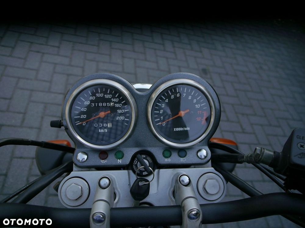 Suzuki GS - 7