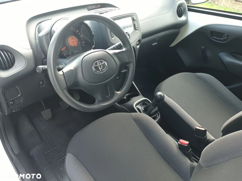 Toyota Aygo 1.0 VVT-i Black Edition - 9