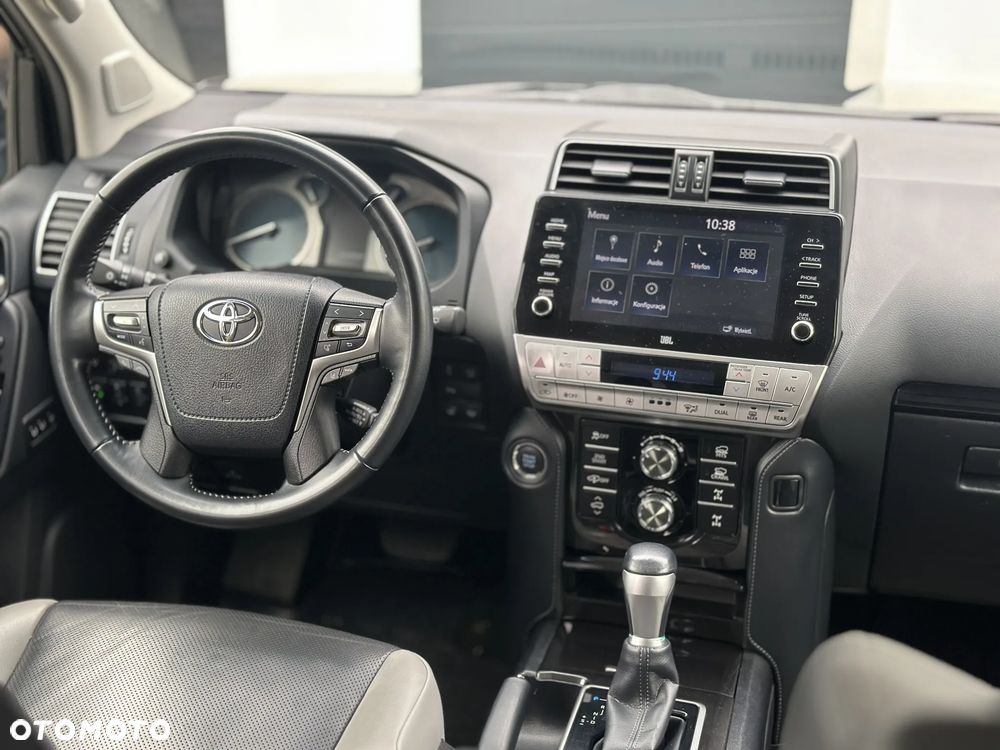 Toyota Land Cruiser LC 2.8 D-4D Executive - 22
