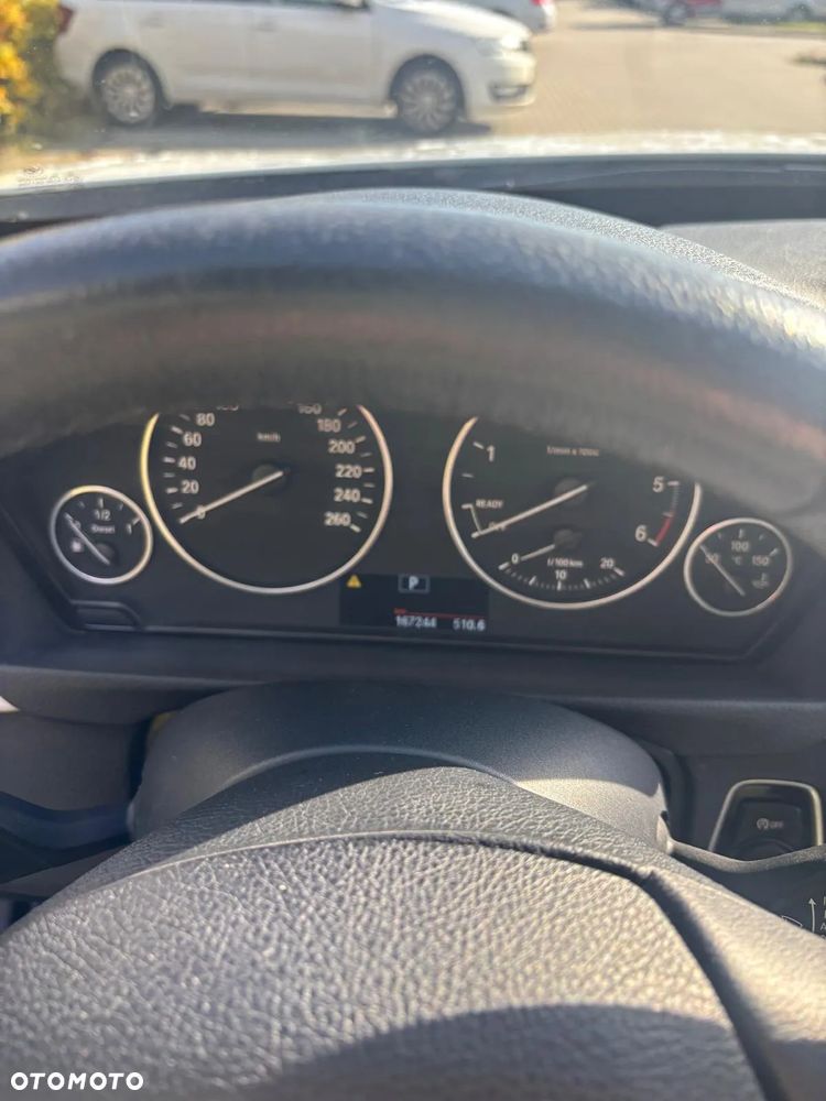 BMW Seria 3 318d Advantage - 14