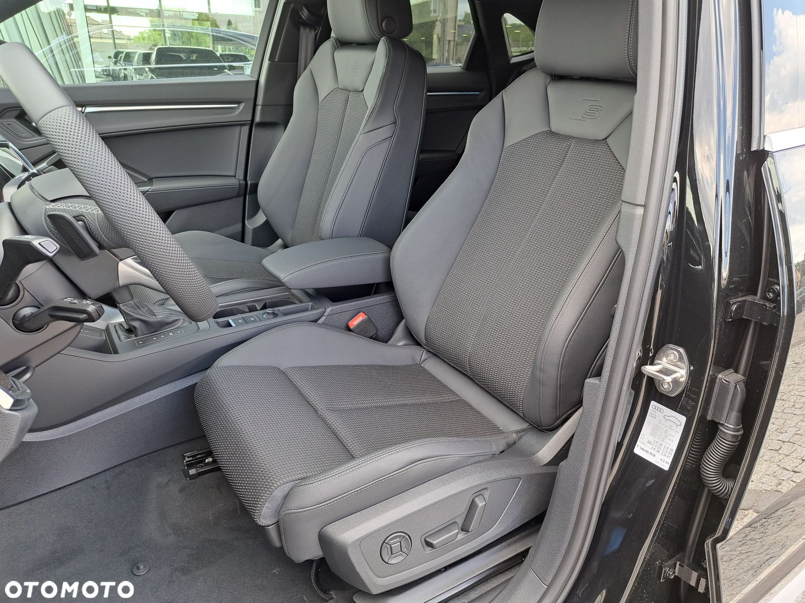 Audi Q3 Sportback - 9