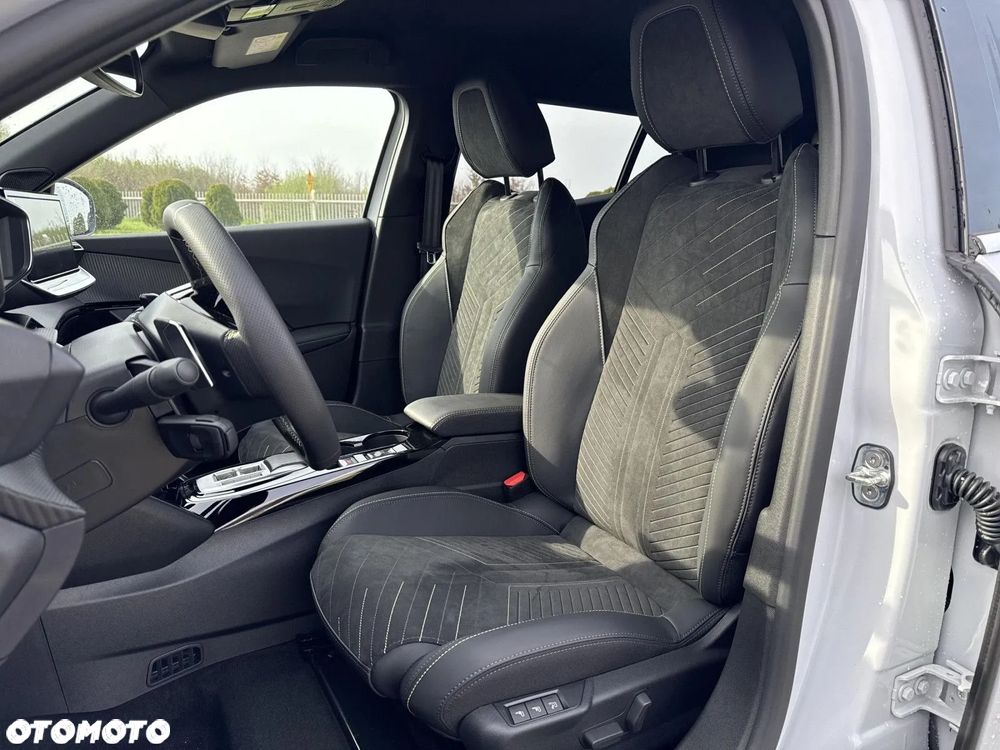 Peugeot 2008 - 21