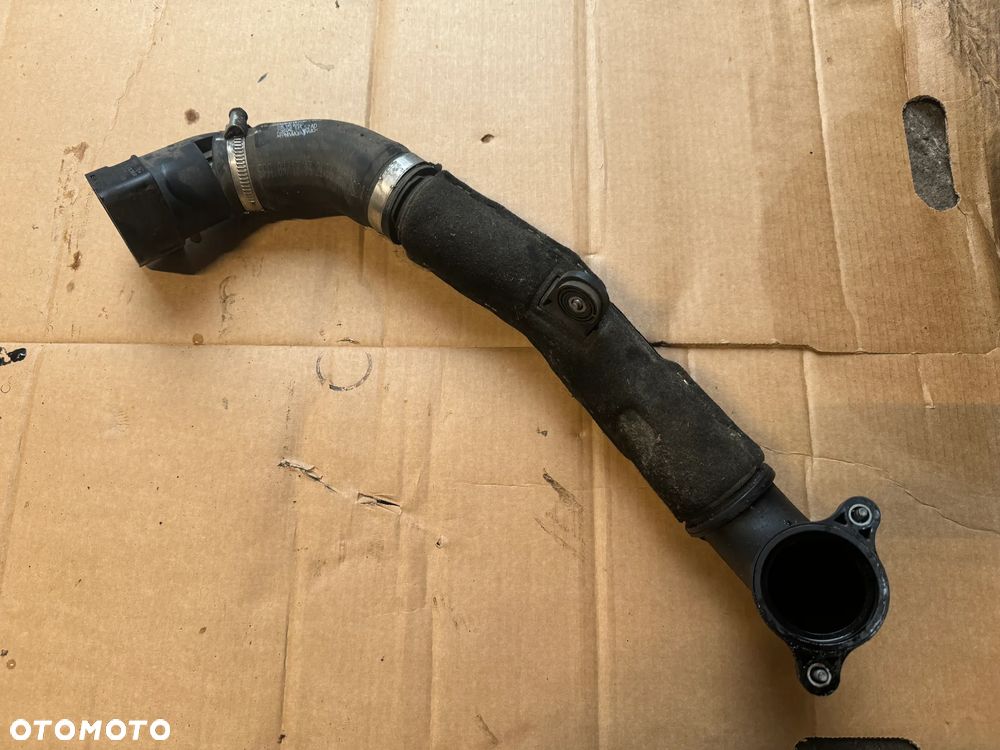 RURA WĄŻ INTERCOOLERA AUDI VW SKODA 2.0 TDI CRB 04l145762AD 04L131111M - 1