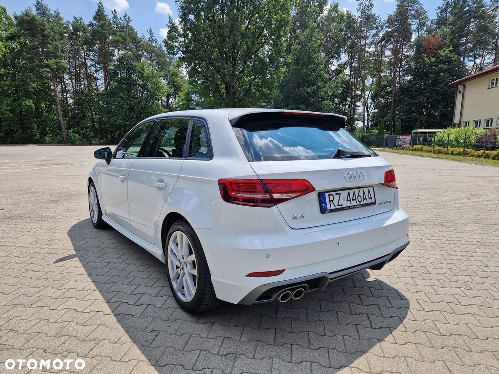 Audi A3 Sportback - 6