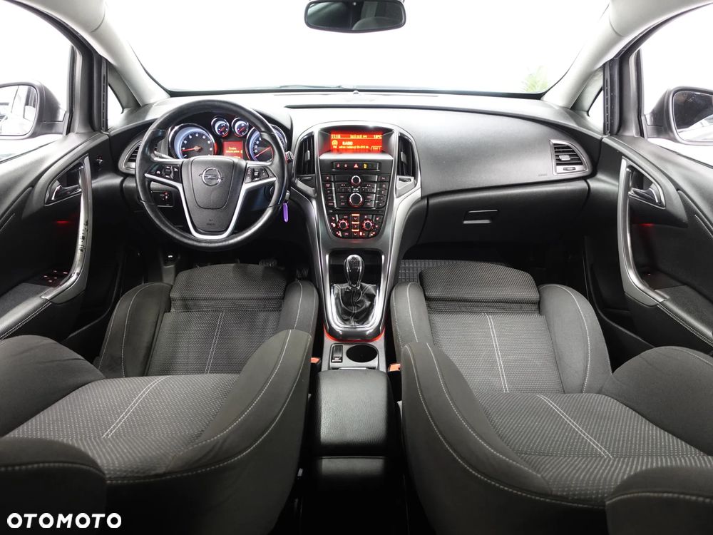 Opel Astra 1.4 Turbo Edition - 27