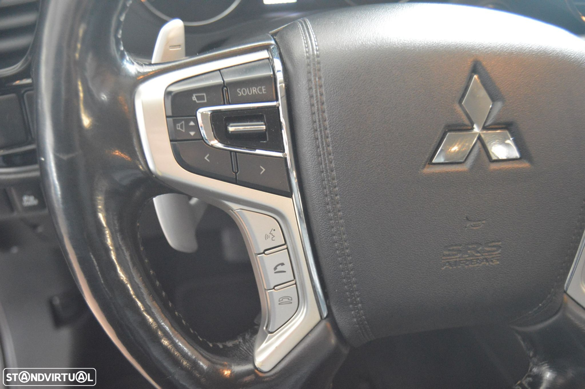 Mitsubishi Outlander 2.0 PHEV Instyle Navi - 55