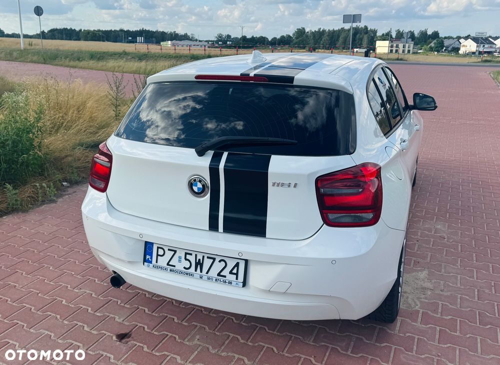 BMW Seria 1 116i - 8