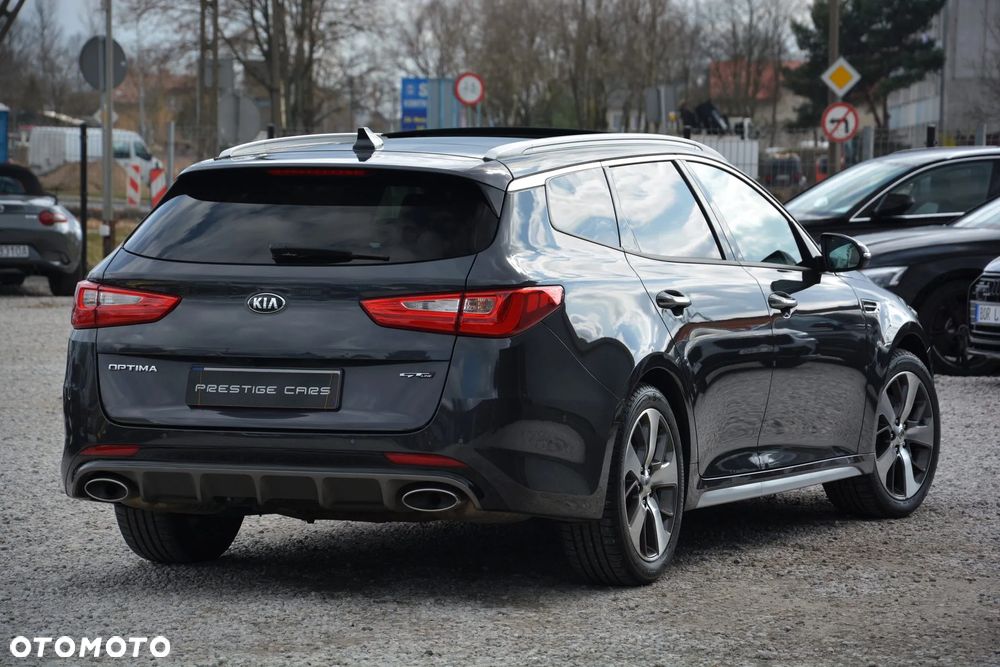 Kia Optima - 11