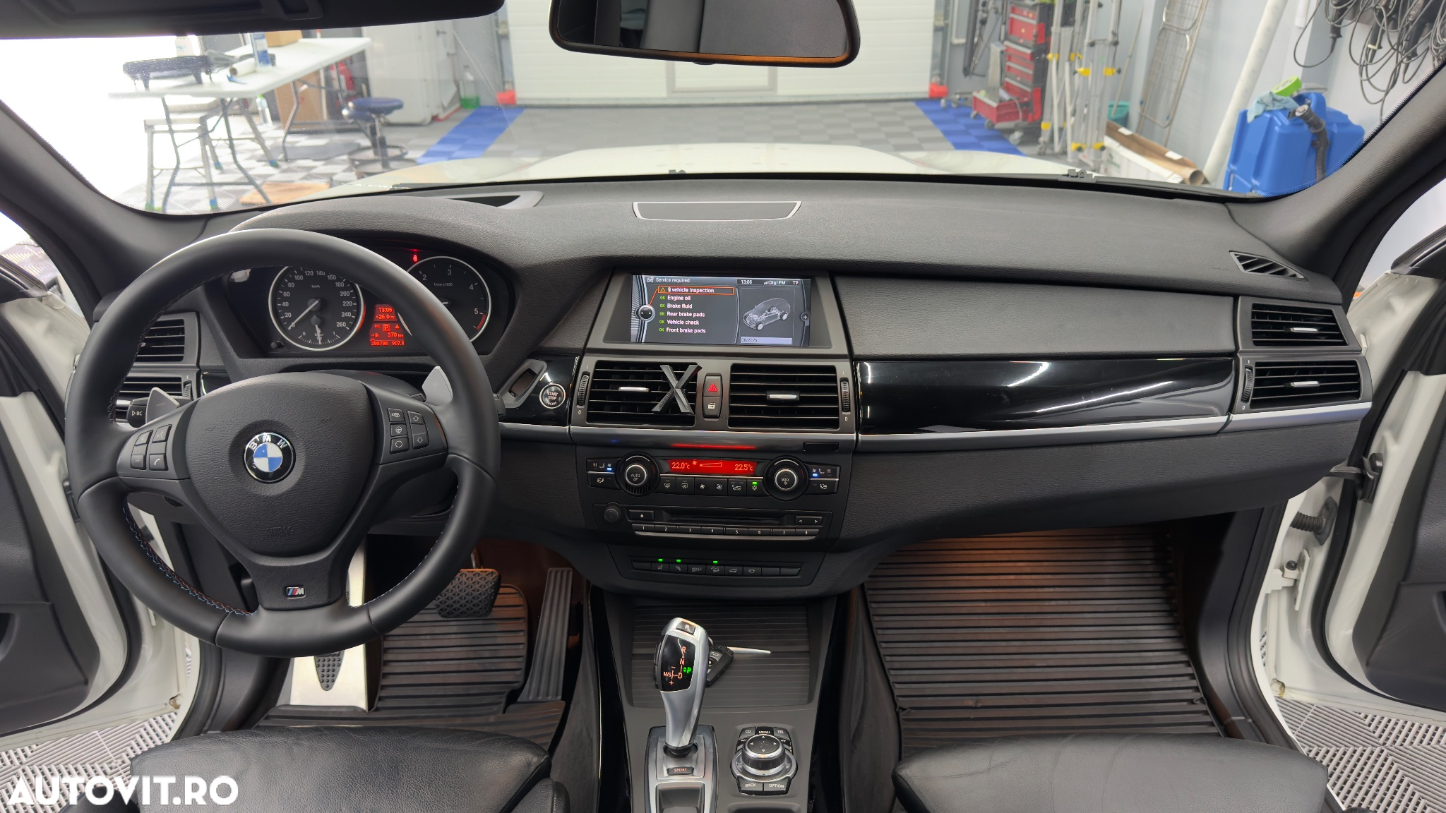 BMW X5 xDrive40d - 15
