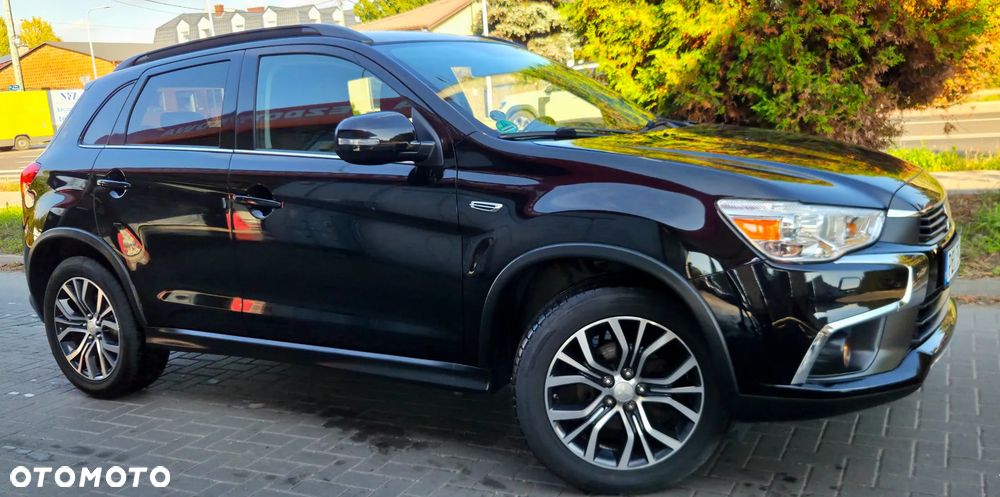 Mitsubishi ASX 2.2 DI-D 4WD Automatik Top - 18