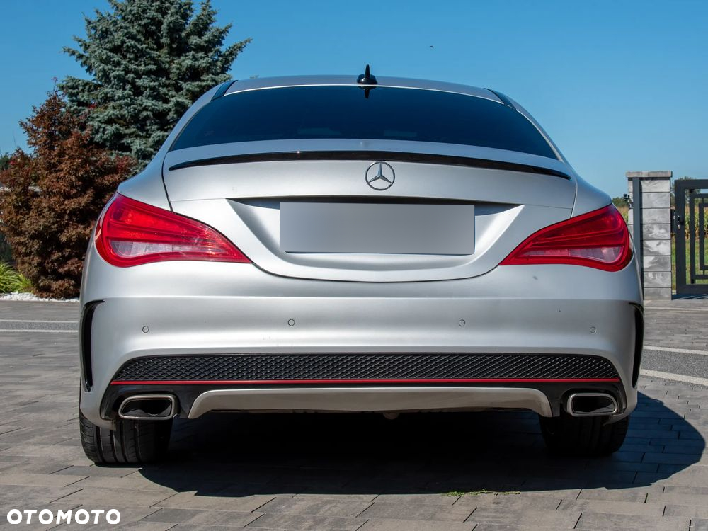 Mercedes-Benz CLA 250 4Matic 7G-DCT AMG Line - 7