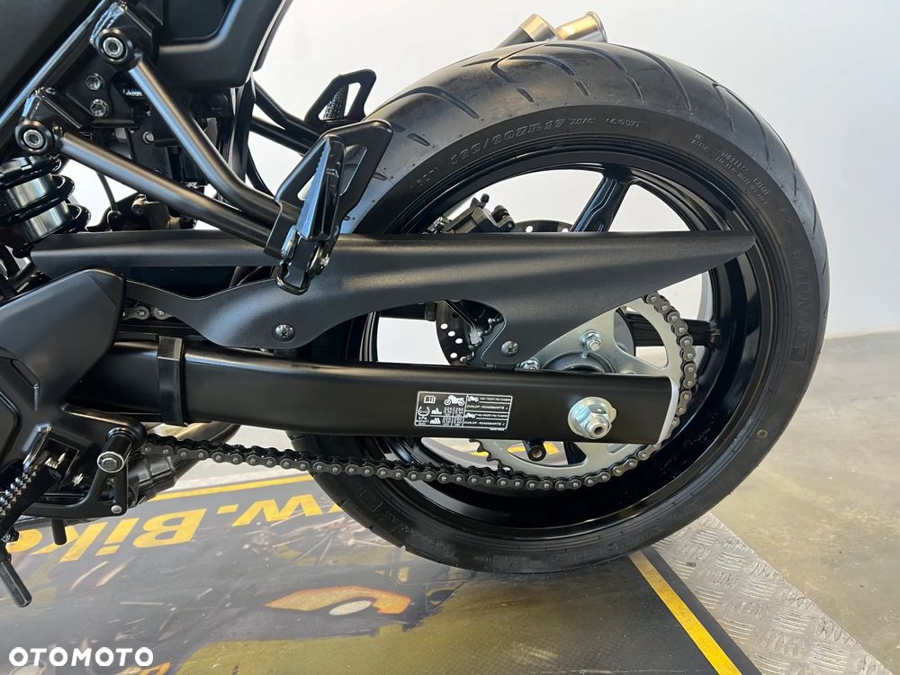 Suzuki SV - 17