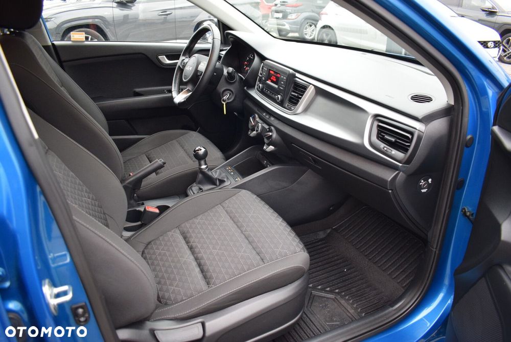 Kia Rio 1.2 M - 13