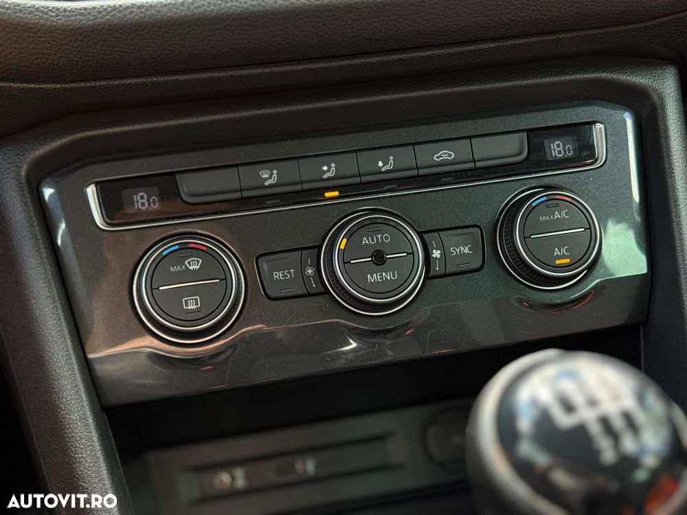 Volkswagen Tiguan - 40