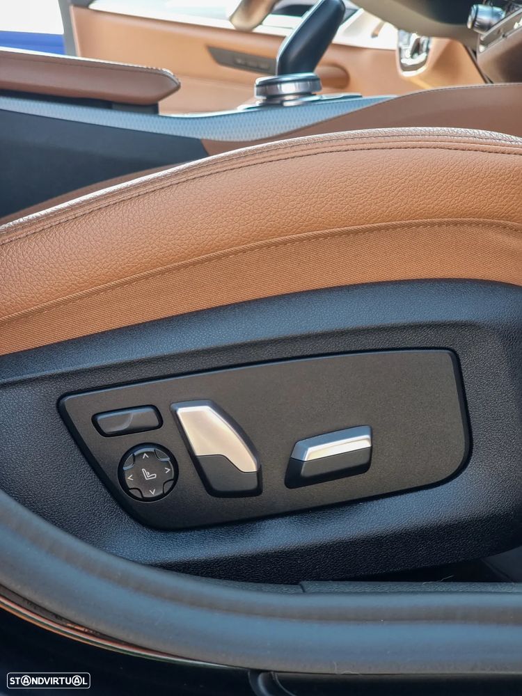 BMW 530 e iPerformance Pack M - 24