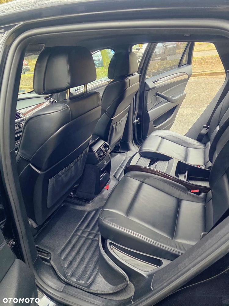 BMW X6 - 22