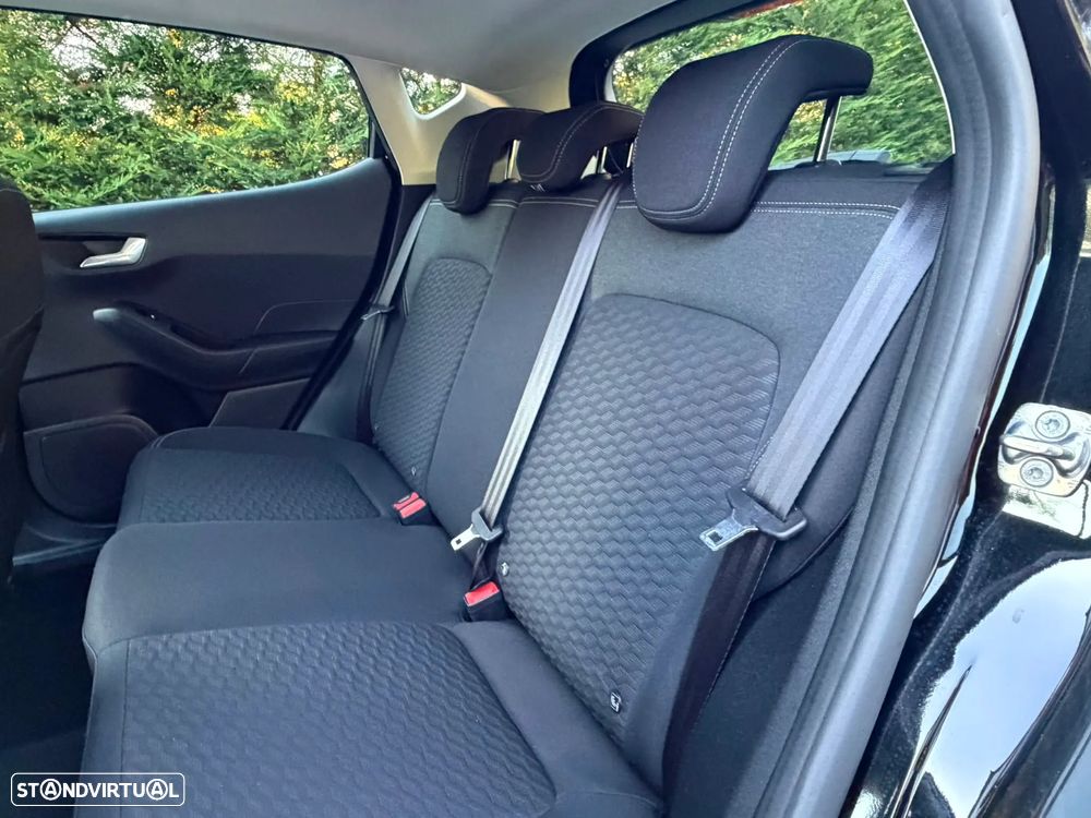 Ford Fiesta 1.0 EcoBoost S&S TITANIUM - 26