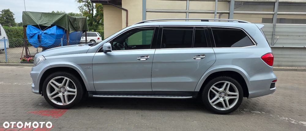 Mercedes-Benz GL 500 4Matic (BlueEFFICIENCY) 7G-TRONIC - 2