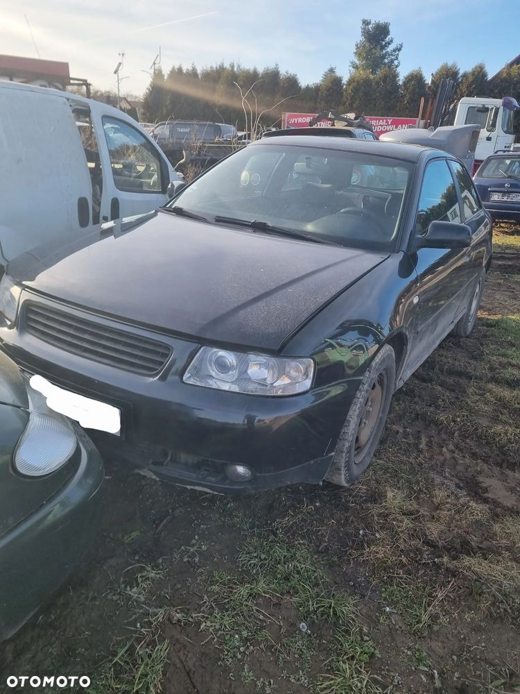 Audi A3 8l lift 3d 1.6sr 8v AVU skrzynia DUU lakier LZ9W na części - 2