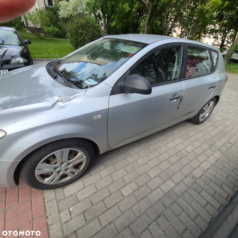Kia Ceed - 2