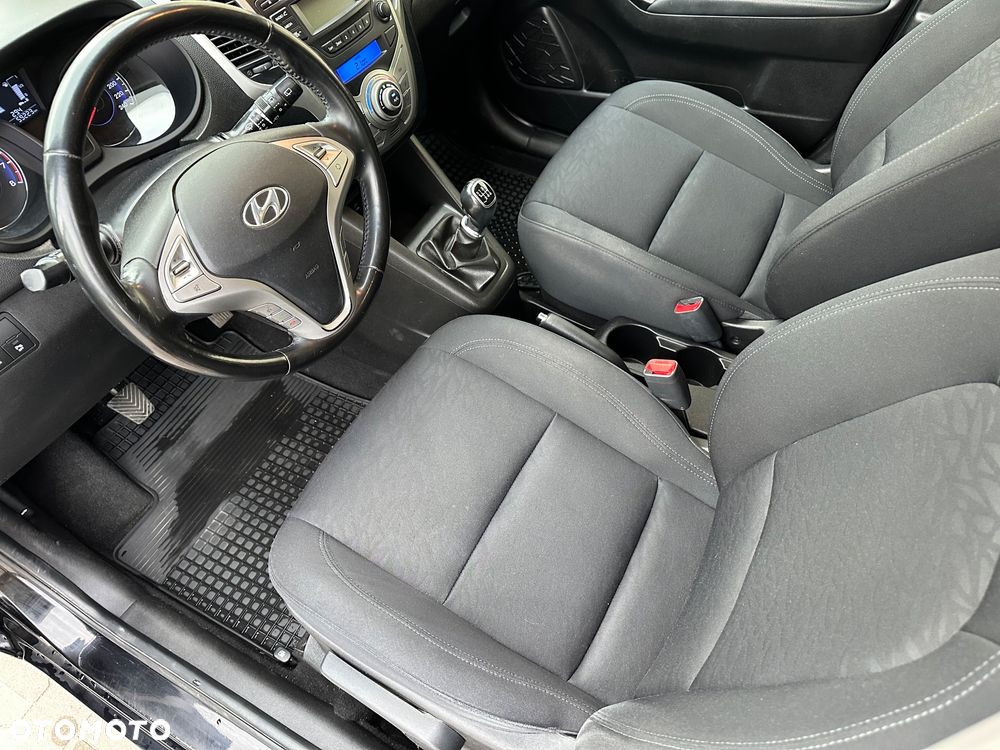 Hyundai ix20 1.6 Premium - 16