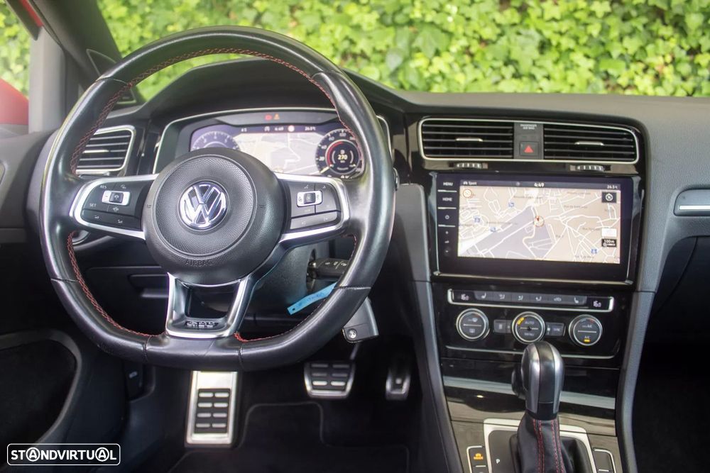 VW Golf 2.0 TSI GTI DSG - 16