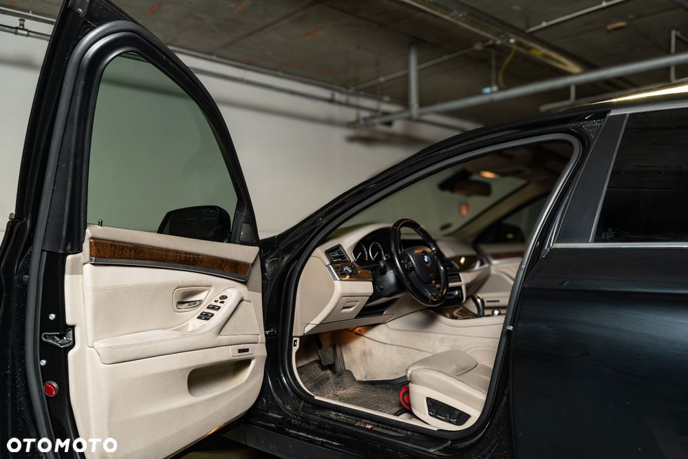 BMW Seria 5 535d xDrive - 8