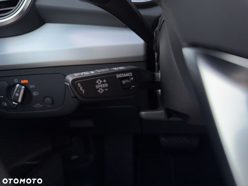 Audi Q5 55 TFSI e Quattro S Line S tronic - 33